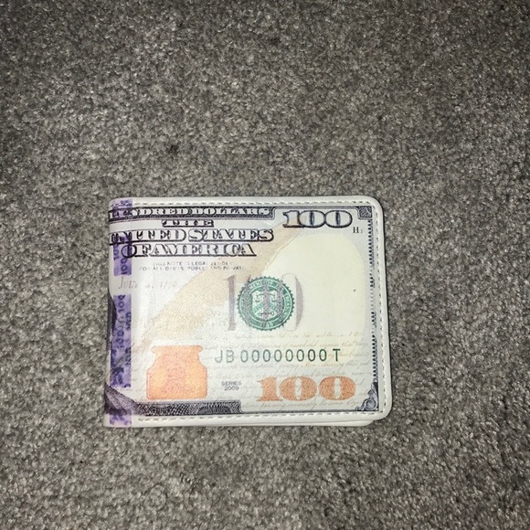 Wallet - Picture 2 of 3